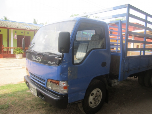 ปรับราคาใหม่ขายอีซูซุNPRเครื่อง120แรงม้า รหัสเครื่อง 4HF1