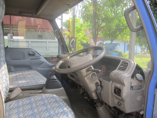 ปรับราคาใหม่ขายอีซูซุNPRเครื่อง120แรงม้า รหัสเครื่อง 4HF1