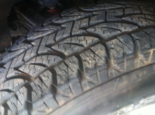 ขายยาง bridgestone พร้อมล้อขอบ15 สภาพเยี่ยมไม่ค่อยได้ใช้ ขายยาง bridgestone พร้อมล้อขอบ15 สภาพเยี่ยมไม่ค่อยได้ใช้