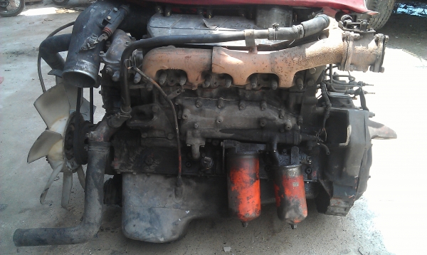 ขายเครื่องHINO V8 300กว่าแรงพร้อมเกียร์ ขายเครื่องHINO V8 300กว่าแรงพร้อมเกียร์