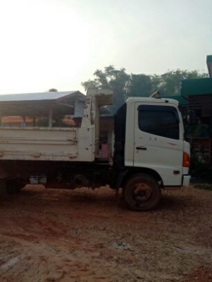 HINO MEGA FC4J 150 แรงม้าดั้มสามมิตร เครื่องJO5C ห้างแท้ปี 49 เบรคทิฟฟี่ เพาเวอร แอรเย็น