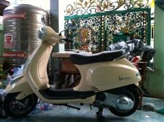 ขาย vespa 150 รุ่น  ปี 2012 รถศูนย์ทองหล่อ