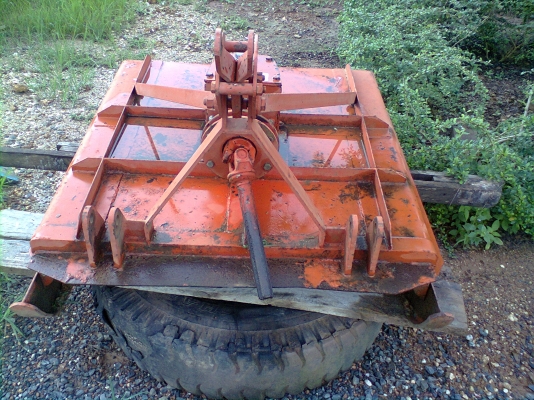 ขายตัวตัดหญ้า  KUBOTA     1 เมตร   พร้อมใช้งานครับ