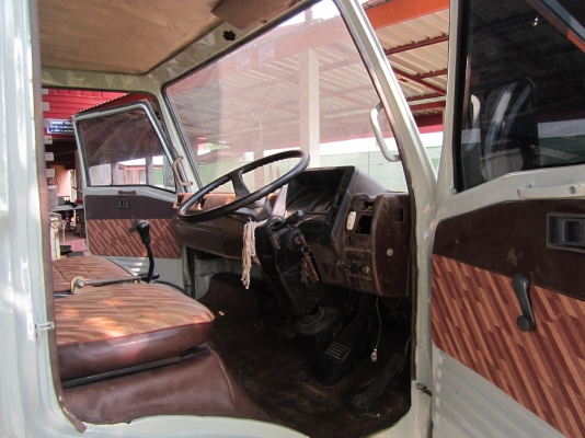 ฝากขาย รถดั๊ม HINO KM777 WO4D 117 HP