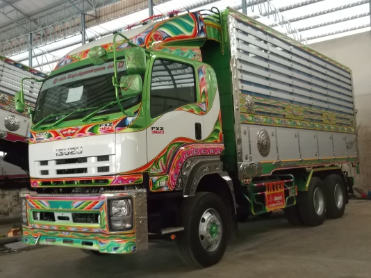 ขายรถบรรทุกใหม่ต่อตัวถังเสร็จเรียบร้อยแล้ว
