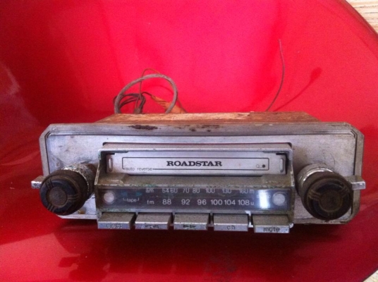 วิทยุติดรถโบราณ2ตัว ของญี่ปุ่น สภาพดี