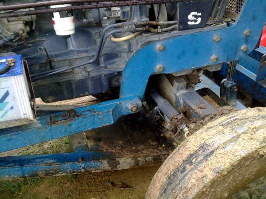 ford 5610 newholland ทะเบียนพร้อมโอน