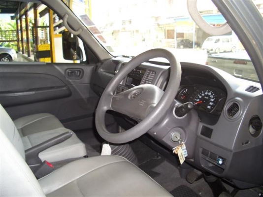 รถตู้เครื่องเบนซิน2.4แก๊สLPGใหม่เอี่ยมเบาะ3แถวVIPแต่งได้สวย