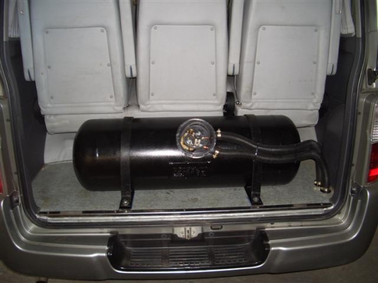 รถตู้เครื่องเบนซิน2.4แก๊สLPGใหม่เอี่ยมเบาะ3แถวVIPแต่งได้สวย