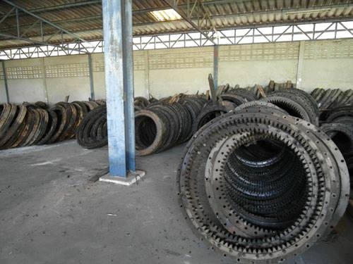 ขายวงเดือน (Swing Bearings) มีหลายรุ่น หลายไซส์ ขายวงเดือน (Swing Bearings) มีหลายรุ่น หลายไซส์