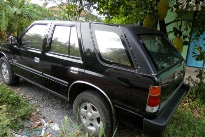 ISUZU CAMEO ปี 94 เครื่อง 2500 มังกรทอง มีแอร์รีโมท เกียร์ Manual