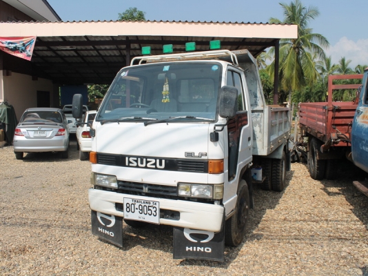 อีซูซุ เครื่อง100ฝาดำ4BC2 ดั้มยกเท ภาษีเต็ม รถขับขี่ดีชุดโอนครบ