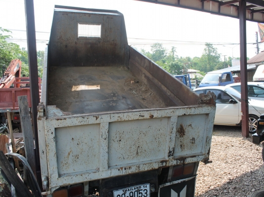 อีซูซุ เครื่อง100ฝาดำ4BC2 ดั้มยกเท ภาษีเต็ม รถขับขี่ดีชุดโอนครบ