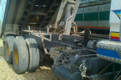 10 ล้อดัมพ์ Mitsubishi TD เครื่อง Turbo กระบะดัมพ์มิเนียมซุ่นชัย สภาพดี