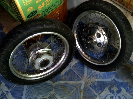 ชุดล้อsr400 หน้า-หลัง พร้อมยาง