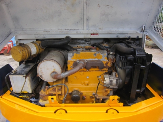 KOMATSU รุ่น PC40-6- แทร็กเหล็ก มือสองญี่ปุ่น