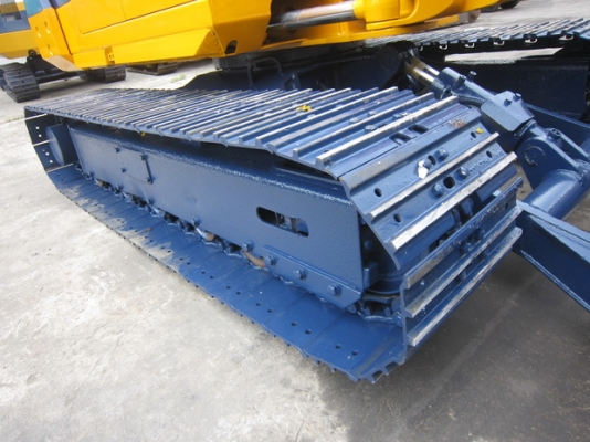 KOMATSU รุ่น PC40-6- แทร็กเหล็ก มือสองญี่ปุ่น