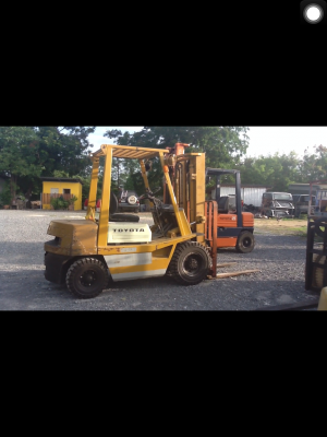 ขายถูก ฟอร์คลิฟต์  toyota 2.5 ตัน เสา3เมตร ล้อเดียว