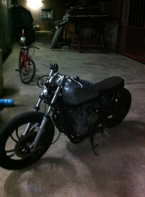 ปรับราคา    ขาย  xj 400  38000  ด่วนๆๆๆๆๆ  ต้องการใช้เงิน   ขอเสา ทิต  นี้      ร้อนเงิน   nobook 081 910 5402