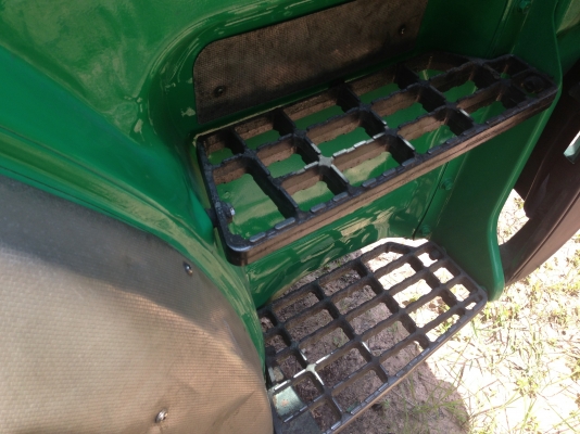 HINO SS 360 HP K13C 24V TURBO รถสิบล้อหัวลาก 2 เพลา หางพ่วง 2 เพลา กระบะเหล็กแผ่นเรียบยาว 8 เมตรสภาพสวยจัด เครื่องแน่นดีแรงดีมากๆไม่มีเยิ่มเลย ภายในเก๋งคอนโซล,เรือนไมล์ครบพร้อม พวงมาลัยเพาเวอร์ ระบบเบรคทริ๊ปฟี้ ช่วงล่างแน่น ยางเรเดี่ยนสภาพดี 80\% พร้อมลา HINO SS 360 HP K13C 24V TURBO รถสิบล้อหัวลาก 2 เพลา หางพ่วง 2 เพลา กระบะเหล็กแผ่นเรียบยาว 8 เมตรสภาพสวยจัด เครื่องแน่นดีแรงดีมากๆไม่มีเยิ่มเลย ภายในเก๋งคอนโซล,เรือนไมล์ครบพร้อม พวงมาลัยเพาเวอร์ ระบบเบรคทริ๊ปฟี้ ช่วงล่างแน่น ยางเรเดี่ยนสภาพดี 80\% พร้อมลา