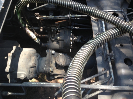 HINO SS 360 HP K13C 24V TURBO รถสิบล้อหัวลาก 2 เพลา หางพ่วง 2 เพลา กระบะเหล็กแผ่นเรียบยาว 8 เมตรสภาพสวยจัด เครื่องแน่นดีแรงดีมากๆไม่มีเยิ่มเลย ภายในเก๋งคอนโซล,เรือนไมล์ครบพร้อม พวงมาลัยเพาเวอร์ ระบบเบรคทริ๊ปฟี้ ช่วงล่างแน่น ยางเรเดี่ยนสภาพดี 80\% พร้อมลา HINO SS 360 HP K13C 24V TURBO รถสิบล้อหัวลาก 2 เพลา หางพ่วง 2 เพลา กระบะเหล็กแผ่นเรียบยาว 8 เมตรสภาพสวยจัด เครื่องแน่นดีแรงดีมากๆไม่มีเยิ่มเลย ภายในเก๋งคอนโซล,เรือนไมล์ครบพร้อม พวงมาลัยเพาเวอร์ ระบบเบรคทริ๊ปฟี้ ช่วงล่างแน่น ยางเรเดี่ยนสภาพดี 80\% พร้อมลา