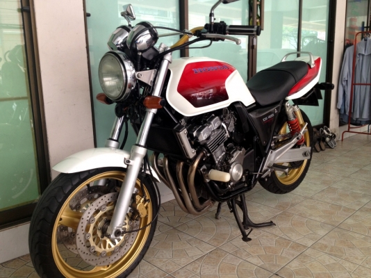 ขาย CB400 SF ปี94 ทะเบียนโอนขนส่ง ได้เลย ราคา 98000 บาท ด่วนๆ ( ขาย CB400 SF ปี94 ทะเบียนโอนขนส่ง ได้เลย ราคา 98000 บาท ด่วนๆ (