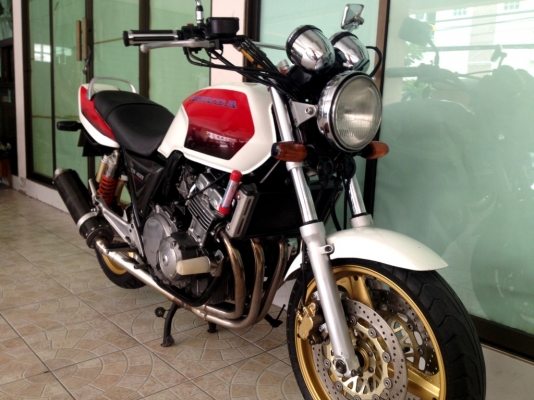 ขาย CB400 SF ปี94 ทะเบียนโอนขนส่ง ได้เลย ราคา 98000 บาท ด่วนๆ ( ขาย CB400 SF ปี94 ทะเบียนโอนขนส่ง ได้เลย ราคา 98000 บาท ด่วนๆ (