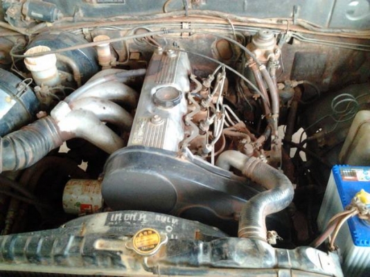 ***ขายแล้วครับขอบคุณ Truck2hand ขาย กระบะตอนเดียว MITSU L200 CYCLONE ปี35/92 เครื่องเดิม2.5 แห้งๆ แรงจริง ช่วงล่างแน่น คัสซีสวยไม่ผุไม่ดาม กระบะมีผุนิดๆ สีบาง หน้า-หลังเดิม มีผุตรงชายล่างกลางตัวด้านซ้ายรถ ยางดี4เส้น ภายในดี คอนโซลครบ พร้อมใช้ พร้อมลุยงาน