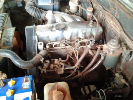 ***ขายแล้วครับขอบคุณ Truck2hand ขาย กระบะตอนเดียว MITSU L200 CYCLONE ปี35/92 เครื่องเดิม2.5 แห้งๆ แรงจริง ช่วงล่างแน่น คัสซีสวยไม่ผุไม่ดาม กระบะมีผุนิดๆ สีบาง หน้า-หลังเดิม มีผุตรงชายล่างกลางตัวด้านซ้ายรถ ยางดี4เส้น ภายในดี คอนโซลครบ พร้อมใช้ พร้อมลุยงาน