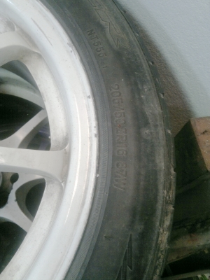 CE28 ขอบ16  4รู100หรือ114 พร้อมยาง4เส้น