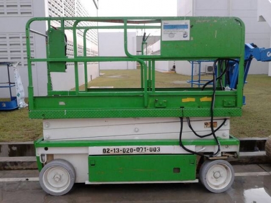 ขายกระเช้า SCISSOR LIFT JLG สูง 6 เมตร