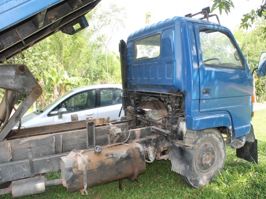 NPR ซีต้า ดั้มดิน 5 คิว เครื่อง 14 B 115 แรง ลงเล่มเรียบร้อย