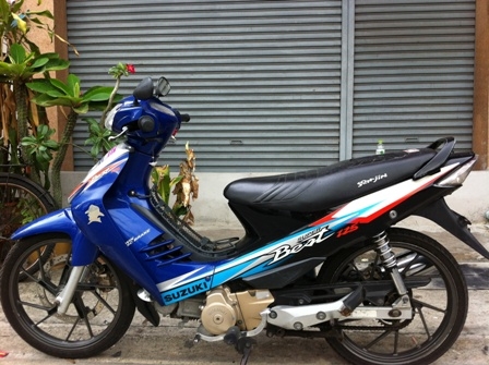 Suzuki best 125cc ปี 47 ล้อแม๊ก สภาพสวย Suzuki best 125cc ปี 47 ล้อแม๊ก สภาพสวย