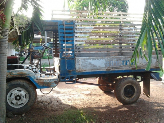 ***ขายแล้วครับขอบคุณ Truck2hand ขาย แต๋น 4ล้อ ช่วงล่างใหญ่ๆ แต๋นเครื่องKUBOTA ET11.5 เครื่องดี ติดง่าย แรงดี กรองใหญ่ เกียร์ใหญ่ของอีสุ85 คานหน้า 110 หลังเป็นเพลาลอย หัวขยายใหญ่แล้ว กระบคอกเหล็กยาว2.6ม.มีหลังคา ต่อคอกไม้อีก3ขั้นสภาพดีไม่ผุ  คัสซีหน้า4 พร้