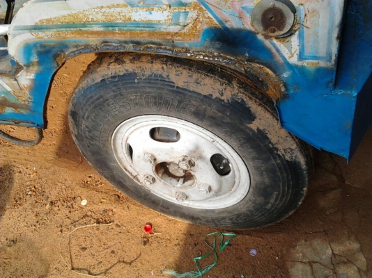 ***ขายแล้วครับขอบคุณ Truck2hand ขาย แต๋น 4ล้อ ช่วงล่างใหญ่ๆ แต๋นเครื่องKUBOTA ET11.5 เครื่องดี ติดง่าย แรงดี กรองใหญ่ เกียร์ใหญ่ของอีสุ85 คานหน้า 110 หลังเป็นเพลาลอย หัวขยายใหญ่แล้ว กระบคอกเหล็กยาว2.6ม.มีหลังคา ต่อคอกไม้อีก3ขั้นสภาพดีไม่ผุ  คัสซีหน้า4 พร้