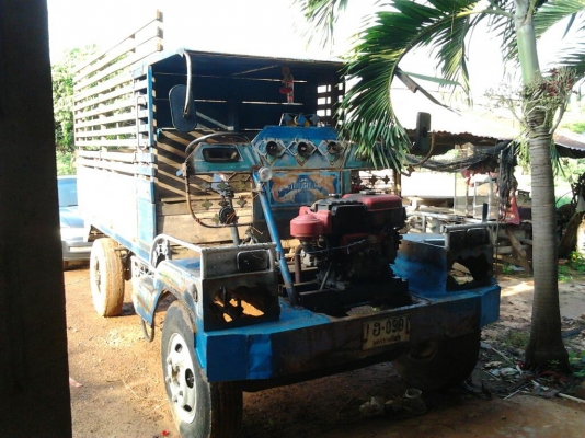 ***ขายแล้วครับขอบคุณ Truck2hand ขาย แต๋น 4ล้อ ช่วงล่างใหญ่ๆ แต๋นเครื่องKUBOTA ET11.5 เครื่องดี ติดง่าย แรงดี กรองใหญ่ เกียร์ใหญ่ของอีสุ85 คานหน้า 110 หลังเป็นเพลาลอย หัวขยายใหญ่แล้ว กระบคอกเหล็กยาว2.6ม.มีหลังคา ต่อคอกไม้อีก3ขั้นสภาพดีไม่ผุ  คัสซีหน้า4 พร้