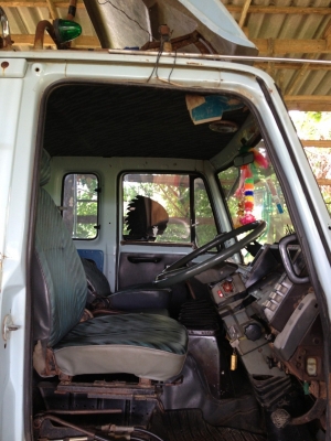 ขายสิบล้อ ร้อคกี้ ช่วงล่างจัมโบ้ 200 เครื่อง 260 แรง ขายสิบล้อ ร้อคกี้ ช่วงล่างจัมโบ้ 200 เครื่อง 260 แรง