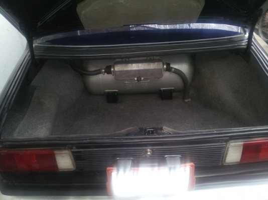 ขาย BMW 316 coupe สองประตู วางเครื่อง 1JZ เบ็นซิน+แก๊ส LPG ขาย BMW 316 coupe สองประตู วางเครื่อง 1JZ เบ็นซิน+แก๊ส LPG