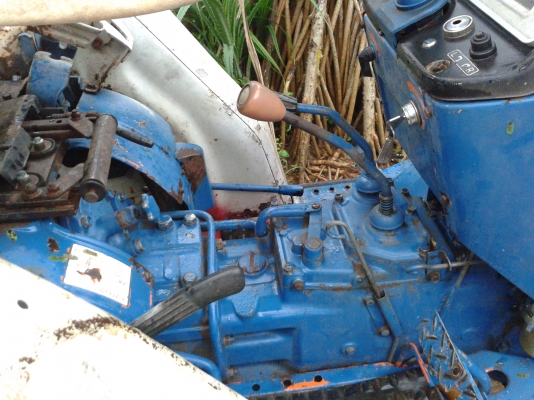 ขายรถไถkubota L2002   DT    2เพลา 20แรง ราคา  65,000 บาท