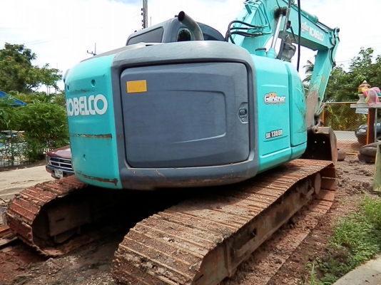 KOBELCO SK135-YY05 รถใหม่ออกห้างใช้งาน6500เศษ รถสวย KOBELCO SK135-YY05 รถใหม่ออกห้างใช้งาน6500เศษ รถสวย