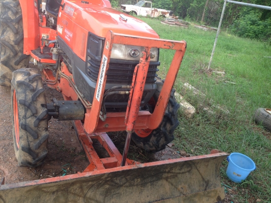 -ขายคูโบต้า45แรงพร้อมอุปกรสวยจัดเดิม12xxชั่วโมงไม่เคยทำสีเจ้าของขายเองถูกๆ