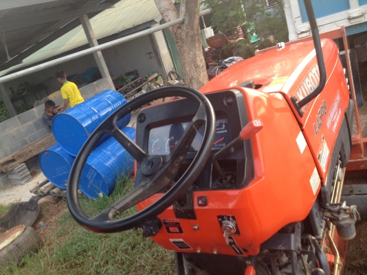 -ขายคูโบต้า45แรงพร้อมอุปกรสวยจัดเดิม12xxชั่วโมงไม่เคยทำสีเจ้าของขายเองถูกๆ