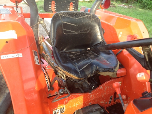 -ขายคูโบต้า45แรงพร้อมอุปกรสวยจัดเดิม12xxชั่วโมงไม่เคยทำสีเจ้าของขายเองถูกๆ