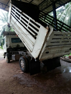 Hino maga fc 150 แรงม้า ปี 50 Hino maga fc 150 แรงม้า ปี 50