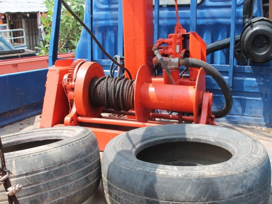 ขายชุดยกใส่รถ 6 ล้อ ได้ทุกรุ่นครับ เป็นระบบไฮดรอลิกครับครบชุดเลย