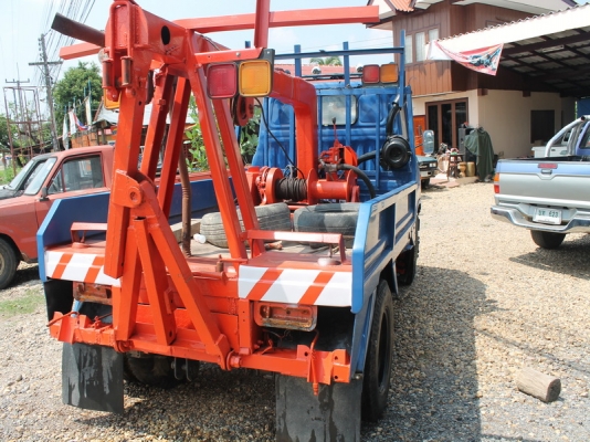 ขายชุดยกใส่รถ 6 ล้อ ได้ทุกรุ่นครับ เป็นระบบไฮดรอลิกครับครบชุดเลย