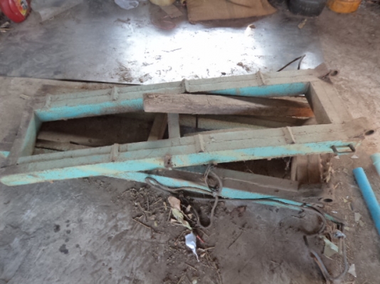 ขายรถ10ล้อเทเลอร์เข็นรถเกียวและแม็กโค เครื่อง6BFช่วงล่างฟูโซ มีชุดเบรกทิฟฟีให้ด้วยเอกสารพร้อมโอน