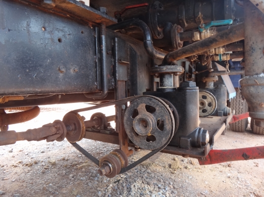 ขายด่วน  หกล้อบรรทุก น้ำมัน  HINO FC 120 แรง 9000  ลิตร  พร้อมใช้งาน