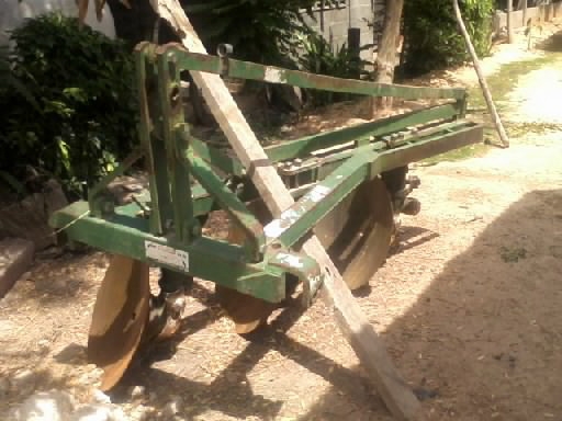 ขายรถไถนา JOHN DEERE 5310 1เพลา สภาพสวยมากเลย ผาน3 ผาน 7ใบมีดดันหน้า ครับ