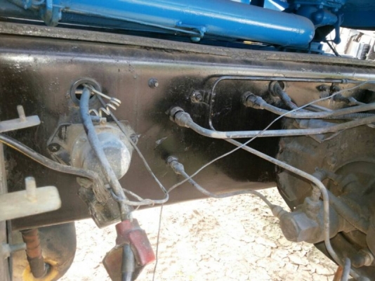 รถฮีโน่ 10 ล้อ บรรทุกน้ำมัน FL3H 195 แรงม้า สนใจติดต่อ 081 - 6079515 รถฮีโน่ 10 ล้อ บรรทุกน้ำมัน FL3H 195 แรงม้า สนใจติดต่อ 081 - 6079515